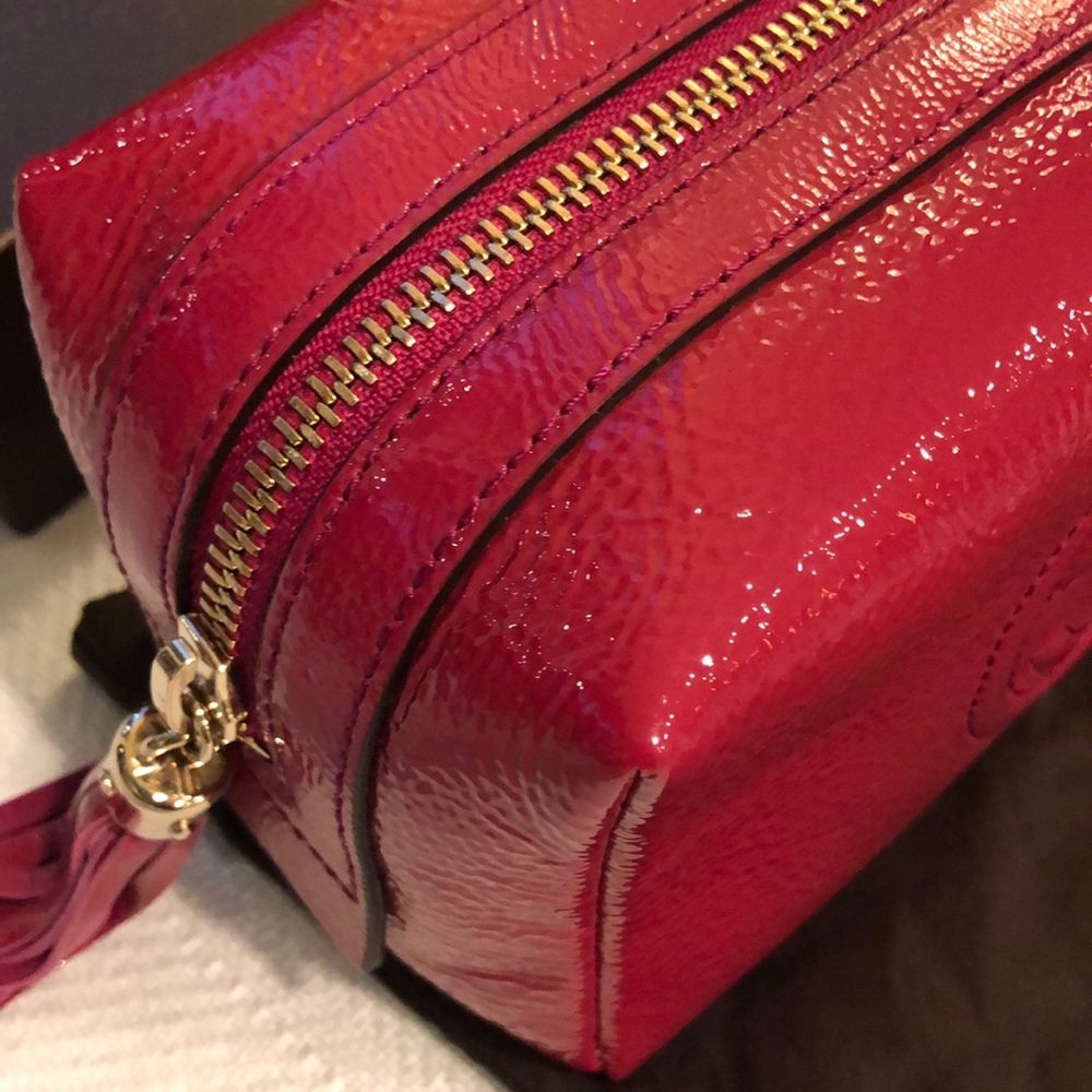 SOLD —— GUCCI SOHO